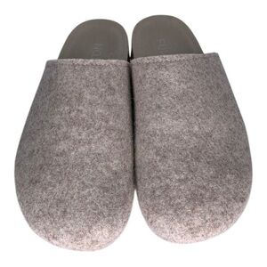 FULTON NWOB The House Shoe Slippers Oatmeal and Cork Size 8W